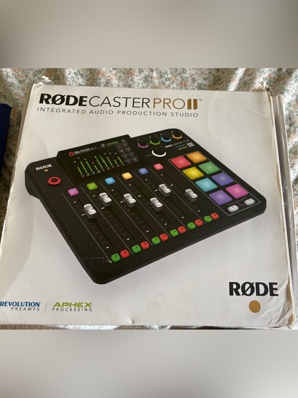 RØDE Caster Pro II Podcast & Streaming Console - Black